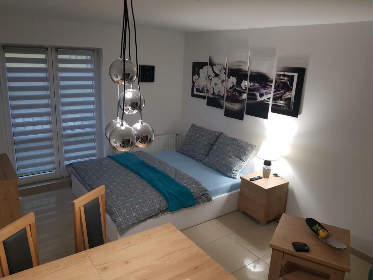 Apartamenty Rest Studio Self Check-In 24H Bytom Luaran gambar