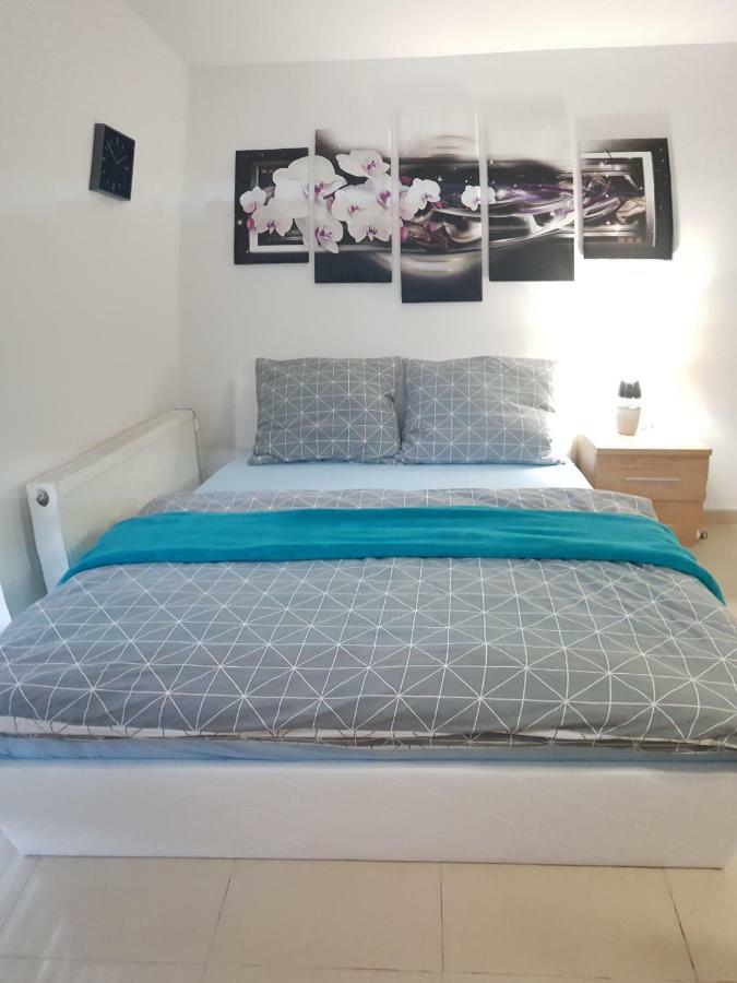 Apartamenty Rest Studio Self Check-In 24H Bytom Luaran gambar